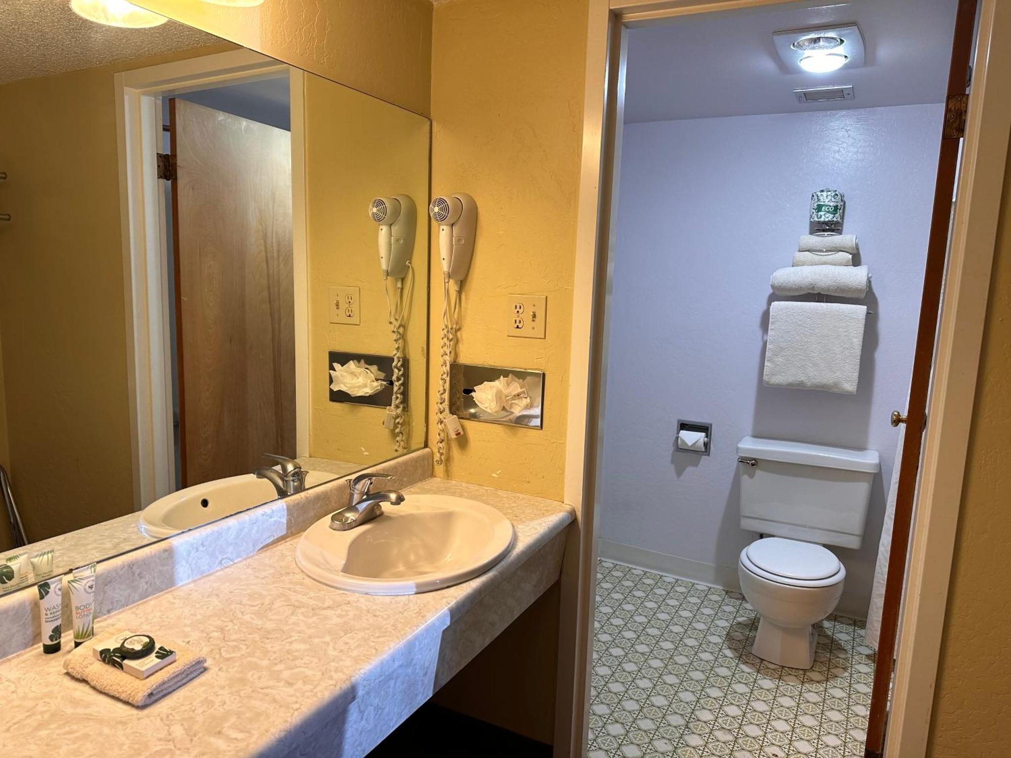 Gateway Lodge Rifle Dış mekan fotoğraf